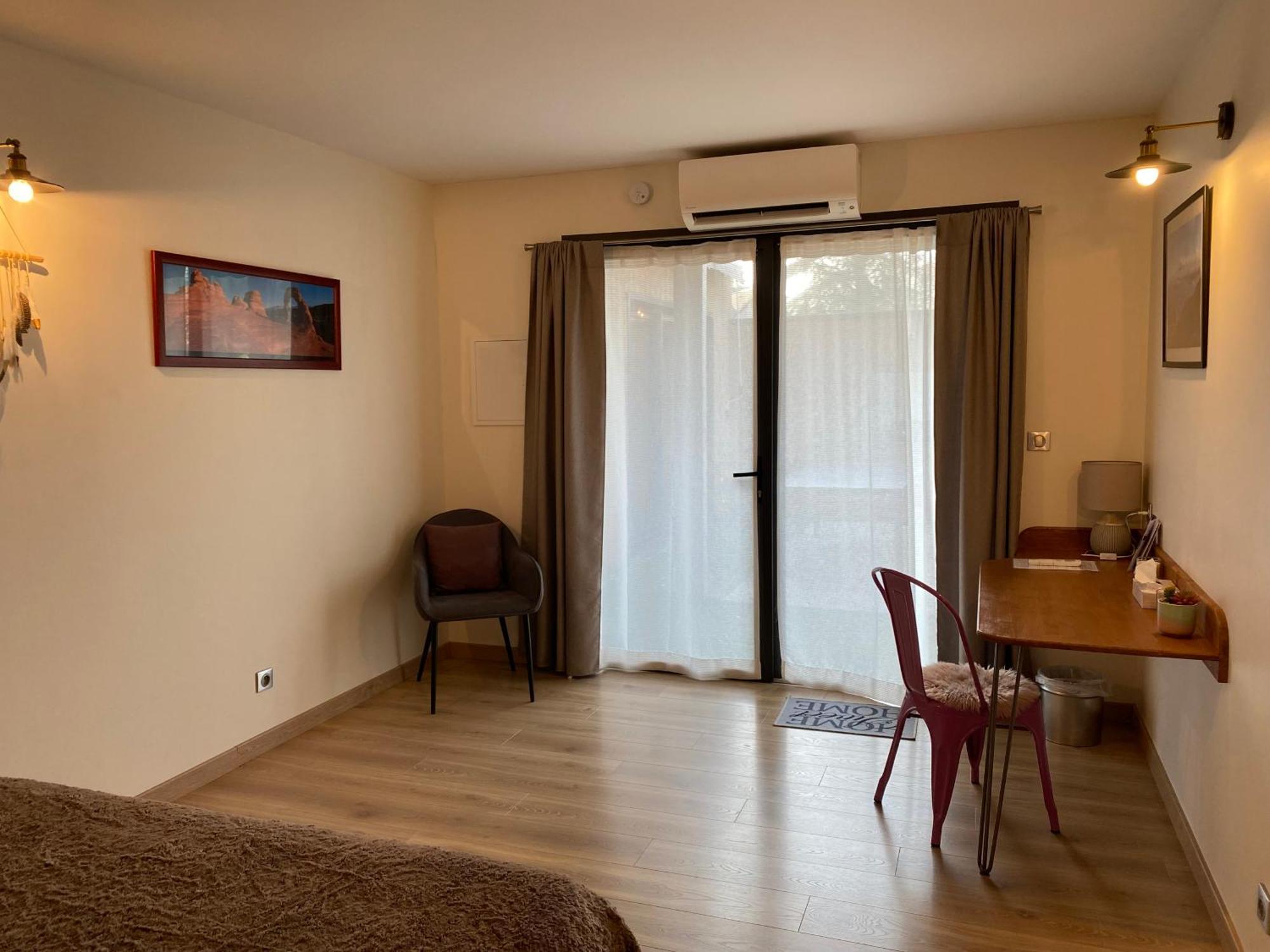 Au Petit Pressoir Bed and Breakfast Givry  Εξωτερικό φωτογραφία